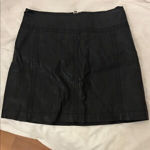 Elegant Black Leather Skirt